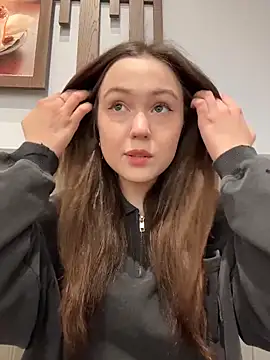 Peachy Dream online show from April 14, 3:40 pm