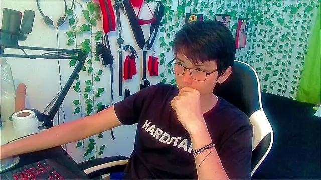 Andy gray online show from January 15, 11:41 pm