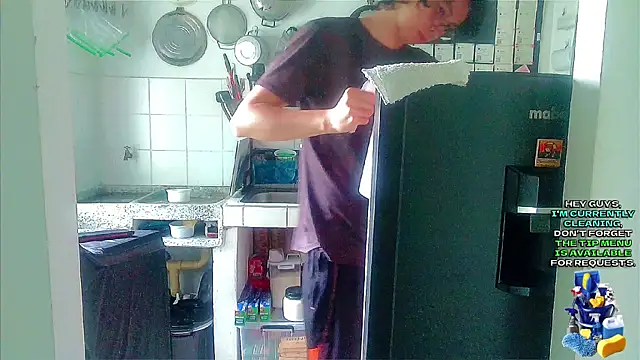 Andy gray online show from April 11, 12:09 pm