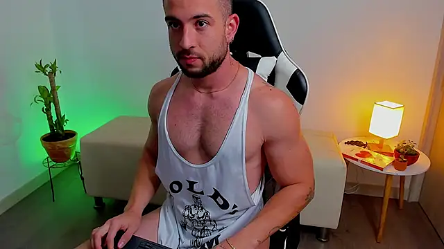 dafboy1 online show from December 3, 1:53 pm