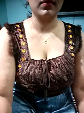 Snapshot of Afsana_Mim chatting on January 6, 8:24 am Afsana Mim online show from January 6, 8:24 am