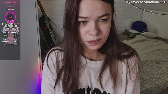 Snapshot of ValBae chatting on December 27, 12:45 pm ValBae online show from December 27, 12:45 pm