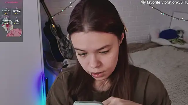 Snapshot of ValBae chatting on December 30, 12:42 pm ValBae online show from December 30, 12:42 pm