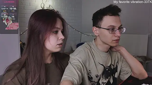 Snapshot of ValBae chatting on December 30, 9:50 pm ValBae online show from December 30, 9:50 pm