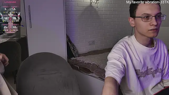 Snapshot of ValBae chatting on January 15, 8:48 pm ValBae online show from January 15, 8:48 pm