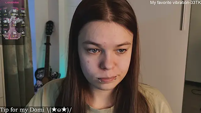 Snapshot of ValBae chatting on February 21, 2:59 pm ValBae online show from February 21, 2:59 pm