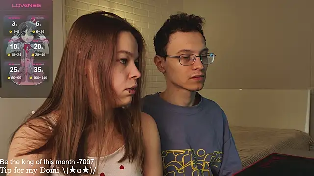 Snapshot of ValBae chatting on March 9, 10:08 am ValBae online show from March 9, 10:08 am