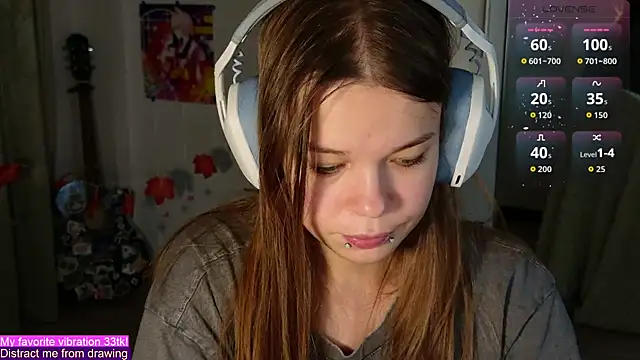 Snapshot of ValBae chatting on October 26, 8:59 pm ValBae online show from October 26, 8:59 pm