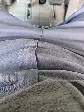 badguylaba online show from November 22, 9:19 am