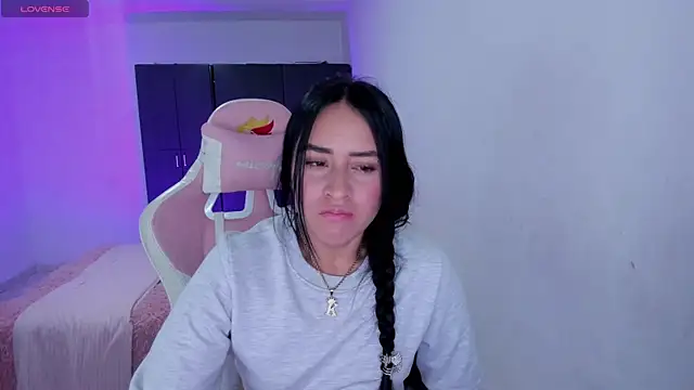 Tinylottie online show from May 15, 11:01 pm