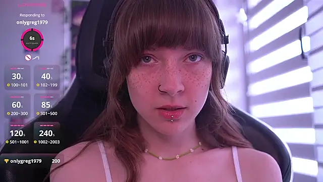 Snapshot of juliapie chatting on May 30, 12:02 pm juliapie online show from May 30, 12:02 pm