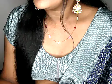 shila20 online show from October 29, 1:46 pm