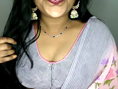 shila20 online show from October 31, 5:25 pm