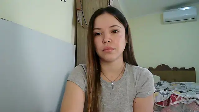 Snapshot of Sativa017 chatting on December 5, 11:38 am Sativa017 online show from December 5, 11:38 am