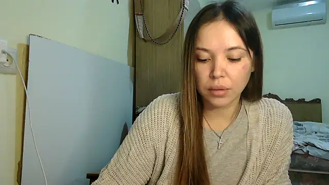 Snapshot of Sativa017 chatting on December 5, 3:28 pm Sativa017 online show from December 5, 3:28 pm