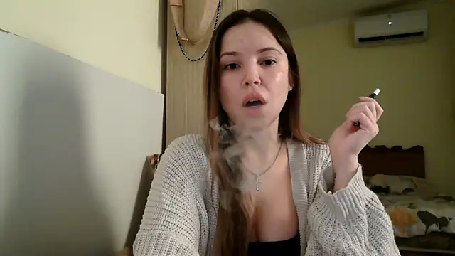 Snapshot of Sativa017 chatting on January 4, 1:10 pm Sativa017 online show from January 4, 1:10 pm