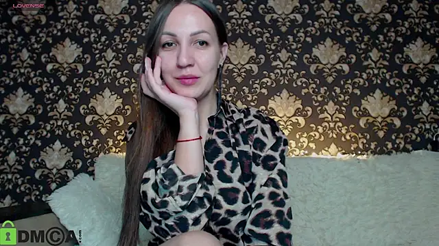 Snapshot of Estel_Loewe chatting on March 4, 4:30 pm Estel Loewe online show from March 4, 4:30 pm