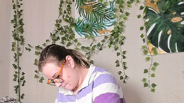 Seductive She Wolf online show from November 6, 3:46 pm