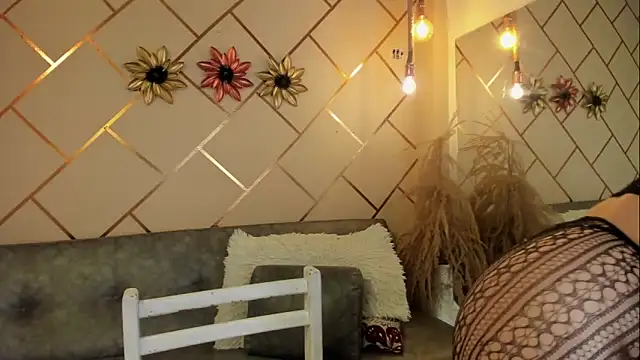 marianeporter   online show from November 18, 10:03 pm