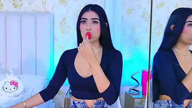 Mia-Monroe online show from November 6, 7:37 pm