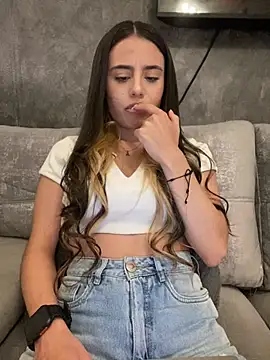 AbyThompson online show from March 6, 7:43 pm