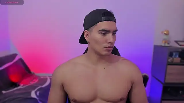 JamesGraay online show from January 7, 1:02 pm