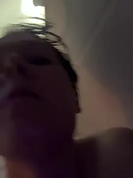 Snapshot of KatieBARBiE98 chatting on May 10, 11:32 pm KatieBARBiE98 online show from May 10, 11:32 pm