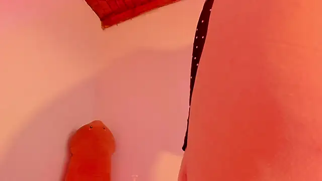 HarleyRedd online show from March 1, 10:02 am