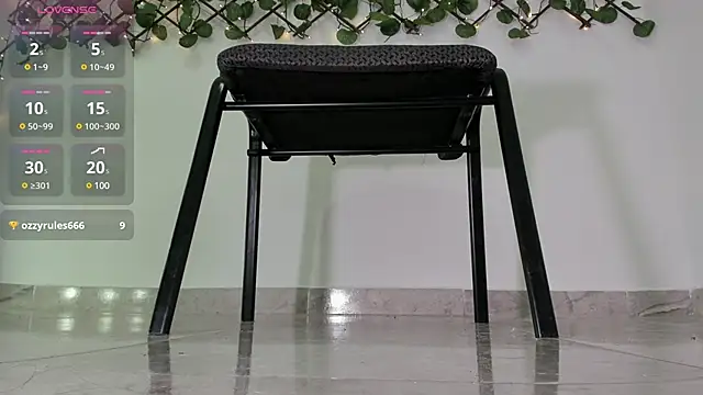 Madeleine  w online show from March 16, 3:39 pm