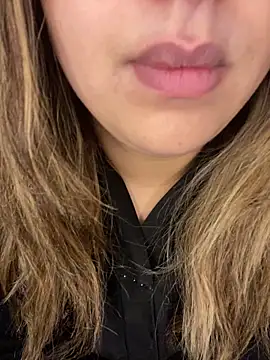 yassminsexy22 online show from April 16, 8:09 pm