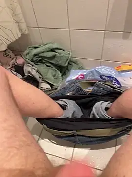 Snapshot of Michaela1222 chatting on January 6, 4:00 pm Michaela1222 online show from January 6, 4:00 pm