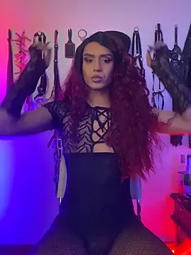 akinoro  online show from October 22, 6:40 pm