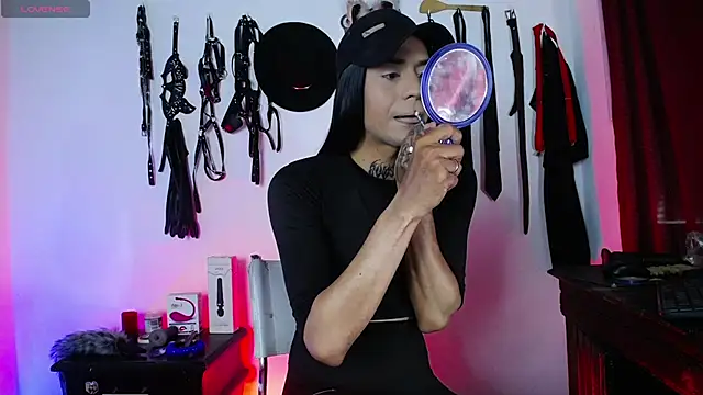 akinoro  online show from February 1, 3:32 pm