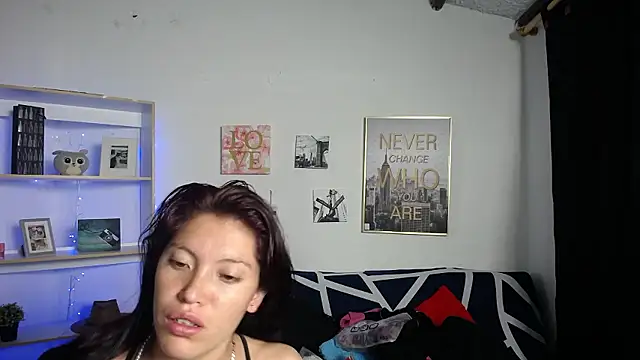 Snapshot of Sian__1 chatting on December 3, 7:22 pm Sian 1 online show from December 3, 7:22 pm