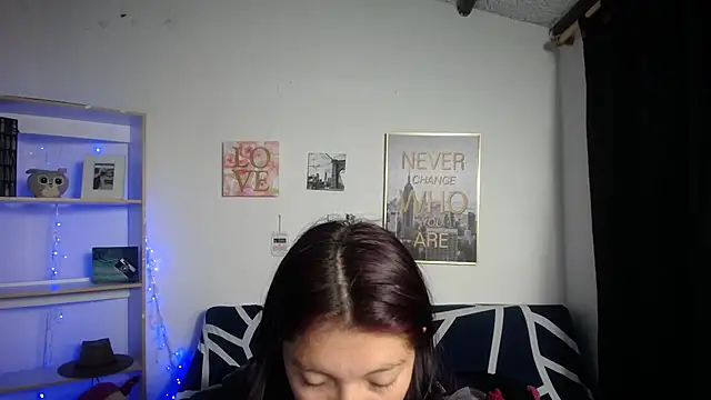 Snapshot of Sian__1 chatting on December 9, 12:30 pm Sian 1 online show from December 9, 12:30 pm