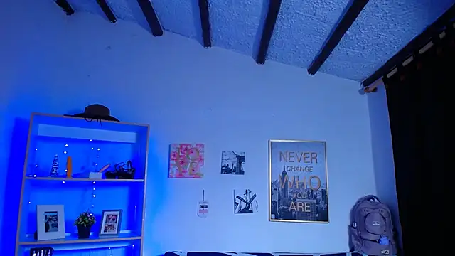 Snapshot of Sian__1 chatting on January 10, 10:04 pm Sian 1 online show from January 10, 10:04 pm