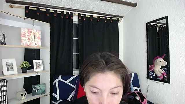 Snapshot of Sian__1 chatting on March 3, 2:26 pm Sian 1 online show from March 3, 2:26 pm