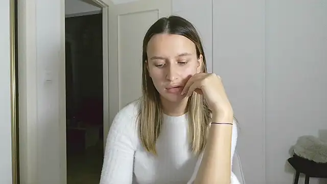 Submissive love online show from December 3, 5:23 pm