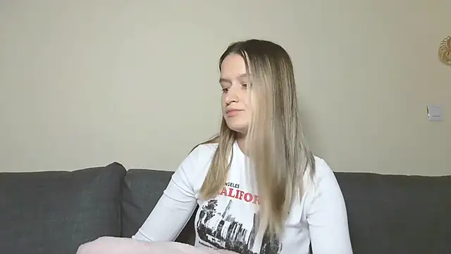 Submissive love online show from December 21, 8:00 pm