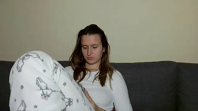 Submissive love online show from February 3, 8:03 pm