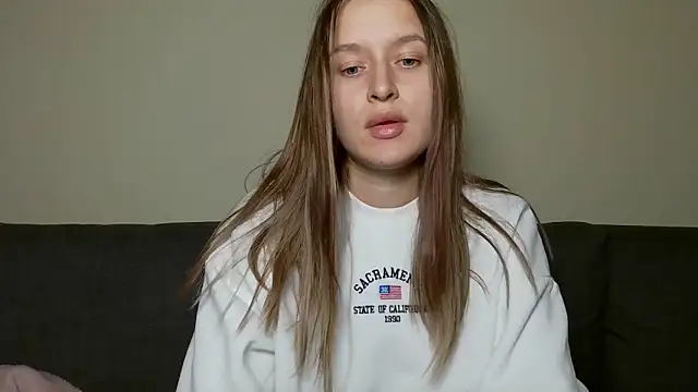 Submissive love online show from February 6, 10:32 pm