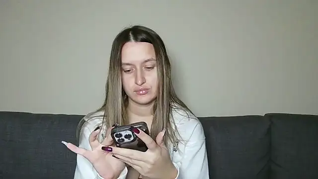 Submissive love online show from March 10, 7:50 pm