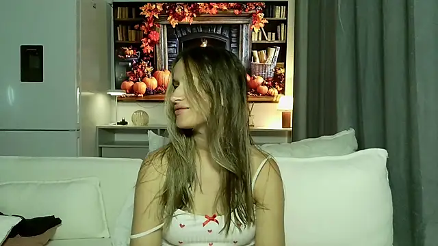 Submissive love online show from October 1, 11:00 pm