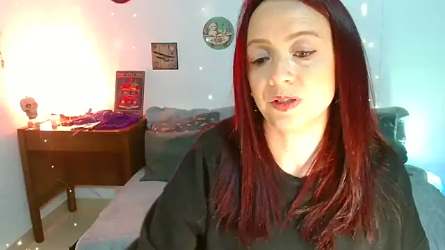 catalinamommyx online show from February 5, 12:59 am