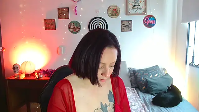 catalinamommyx online show from June 21, 10:01 pm
