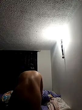 Bonny Klote online show from March 10, 2:48 pm