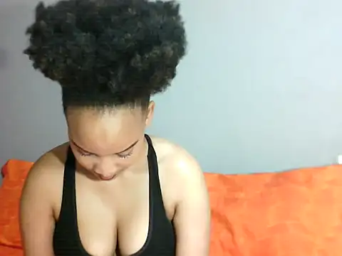 SmallSlut5 online show from November 9, 2:04 pm