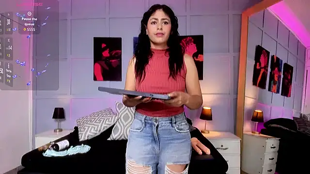 Elizabeth Santos online show from November 27, 4:36 am