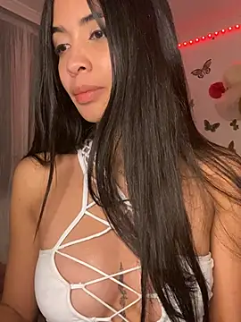 Snapshot of lina_pink chatting on January 15, 6:01 am lina pink online show from January 15, 6:01 am