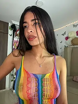 Snapshot of lina_pink chatting on January 30, 3:44 am lina pink online show from January 30, 3:44 am